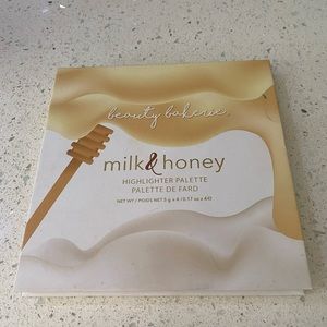 BEAUTY BAKERIE- Milk & Honey Highlighting Palette